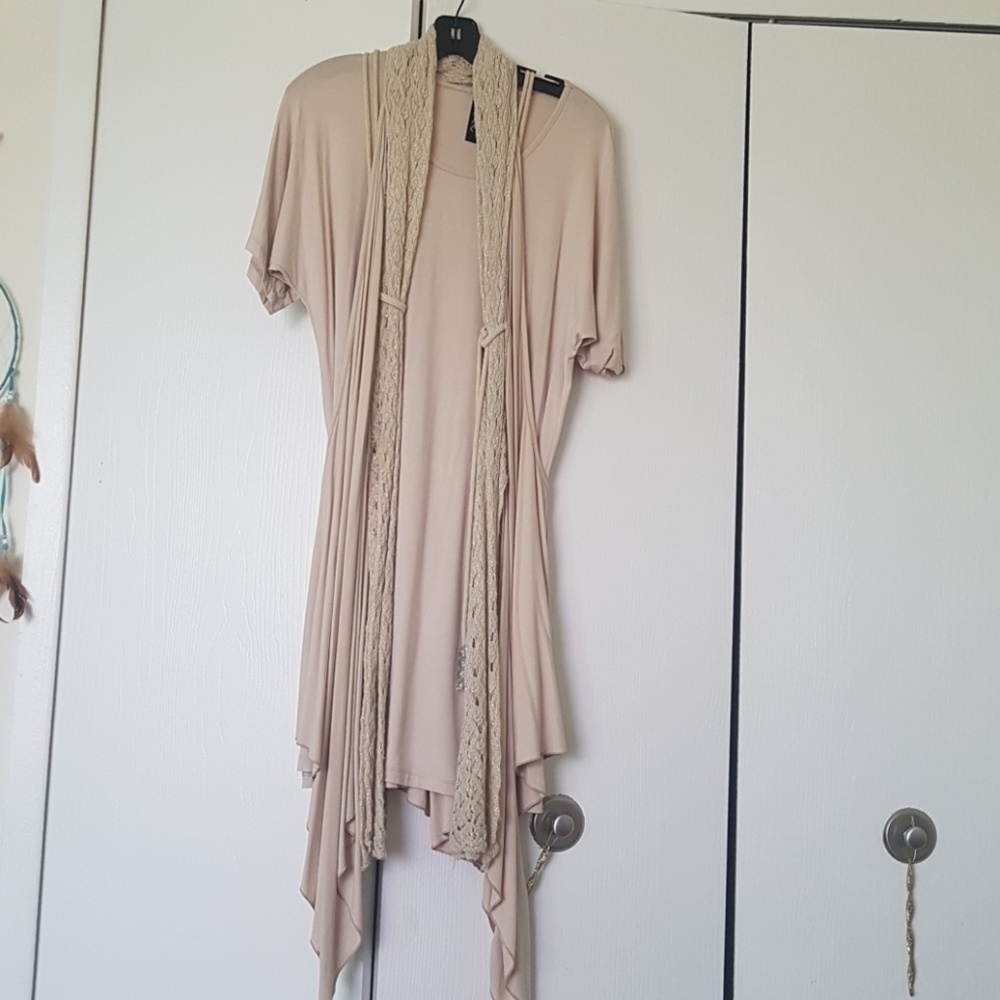 D&K two pieces top